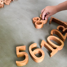 Load image into Gallery viewer, Wooden number set - 10 piece set 0-9 - learning numbers