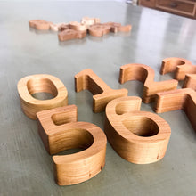 Load image into Gallery viewer, Wooden number set - 10 piece set 0-9 - learning numbers
